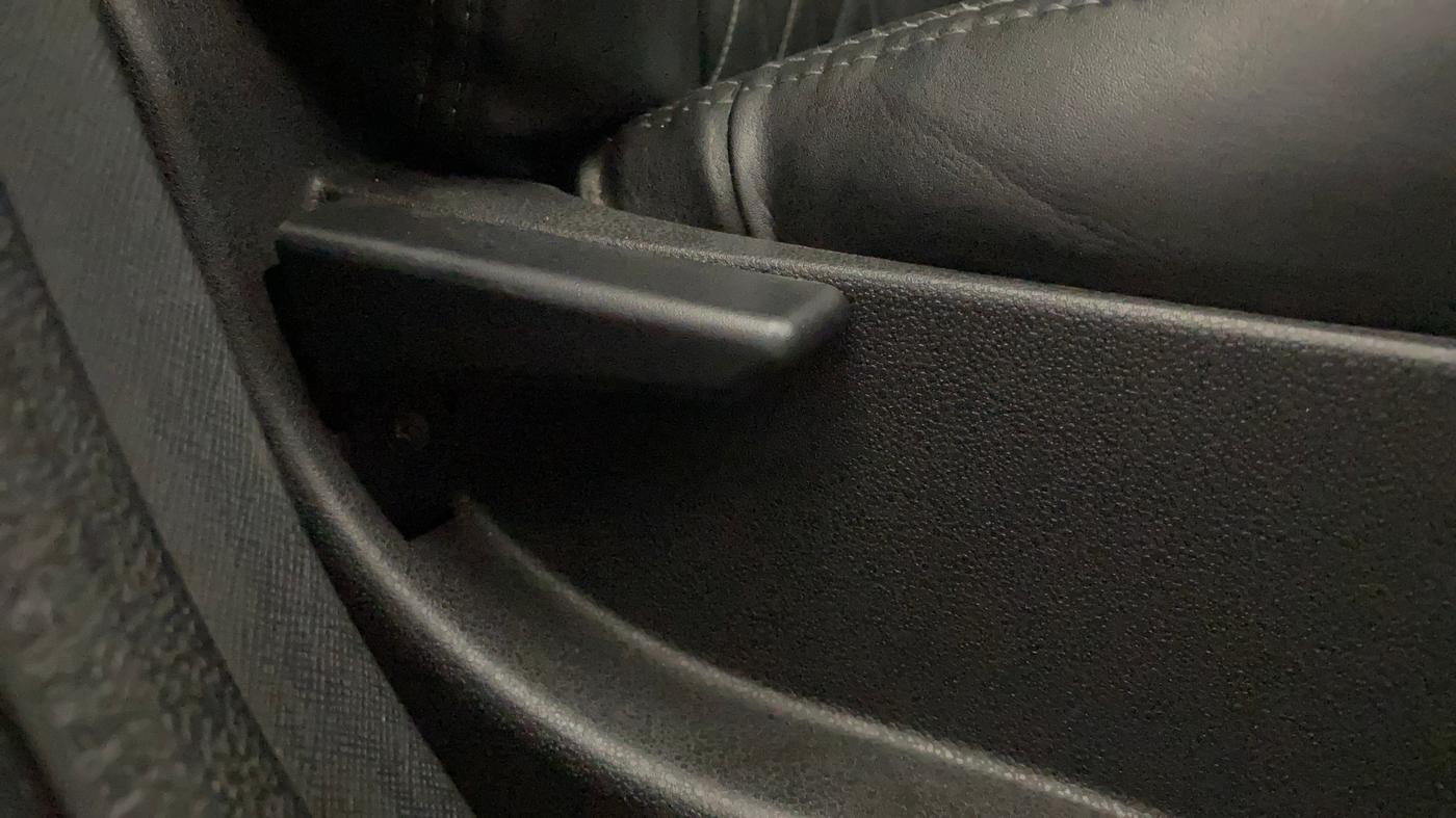 2019 Tata NEXON XM PETROL, Petrol, Manual, 55,684 km, Driver Side Adjustment Panel