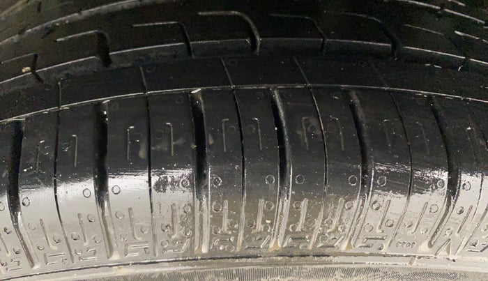 2020 Hyundai Elite i20 ASTA 1.2 (O), Petrol, Manual, 73,049 km, Left Rear Tyre Tread