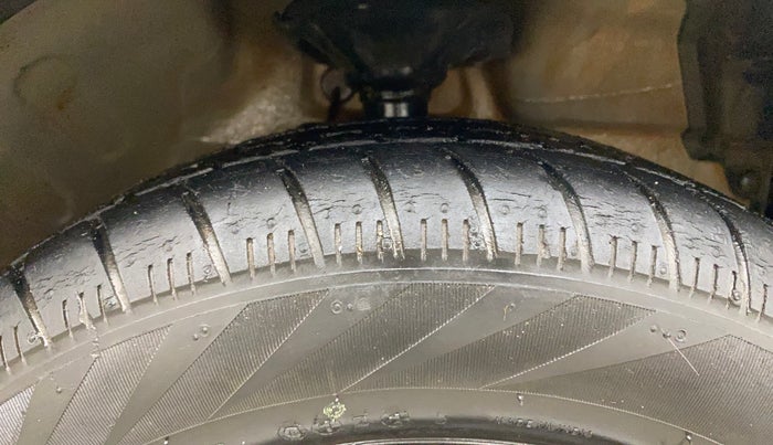 2021 Maruti Celerio VXI, Petrol, Manual, 33,337 km, Right Front Tyre Tread