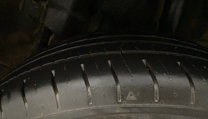 2023 Hyundai VENUE S(O) 1.2, Petrol, Manual, 8,416 km, Left Rear Tyre Tread