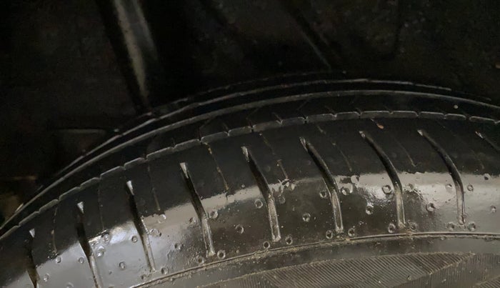 2023 Hyundai VENUE S(O) 1.2, Petrol, Manual, 8,416 km, Right Rear Tyre Tread