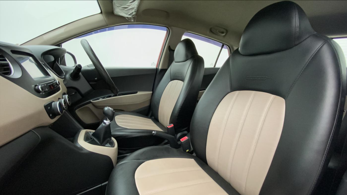2018 Hyundai Grand i10 SPORTZ 1.2 KAPPA VTVT, Petrol, Manual, 13,696 km, Right Side Front Door Cabin