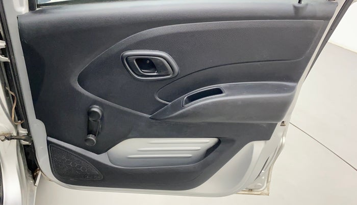 2019 Datsun Redi Go A, Petrol, Manual, 84,432 km, Driver Side Door Panels Control