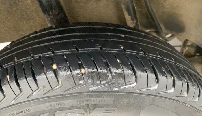 2019 Datsun Redi Go A, Petrol, Manual, 84,432 km, Right Rear Tyre Tread