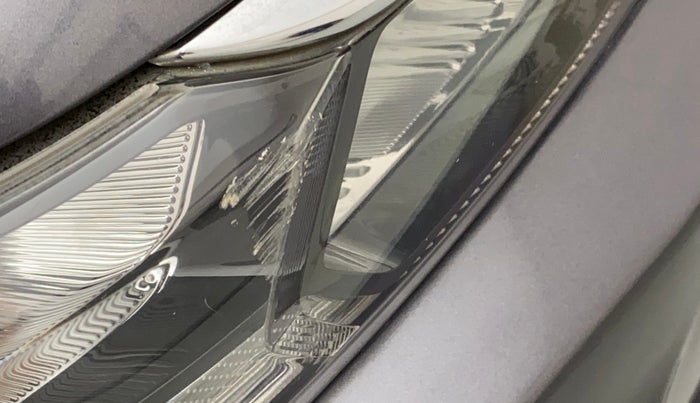 2018 Honda Amaze 1.2L I-VTEC V CVT, Petrol, Automatic, 23,990 km, Right headlight - Minor scratches