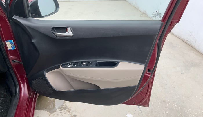 2014 Hyundai Grand i10 SPORTZ 1.2 KAPPA VTVT, Petrol, Manual, 86,481 km, Driver Side Door Panels Control