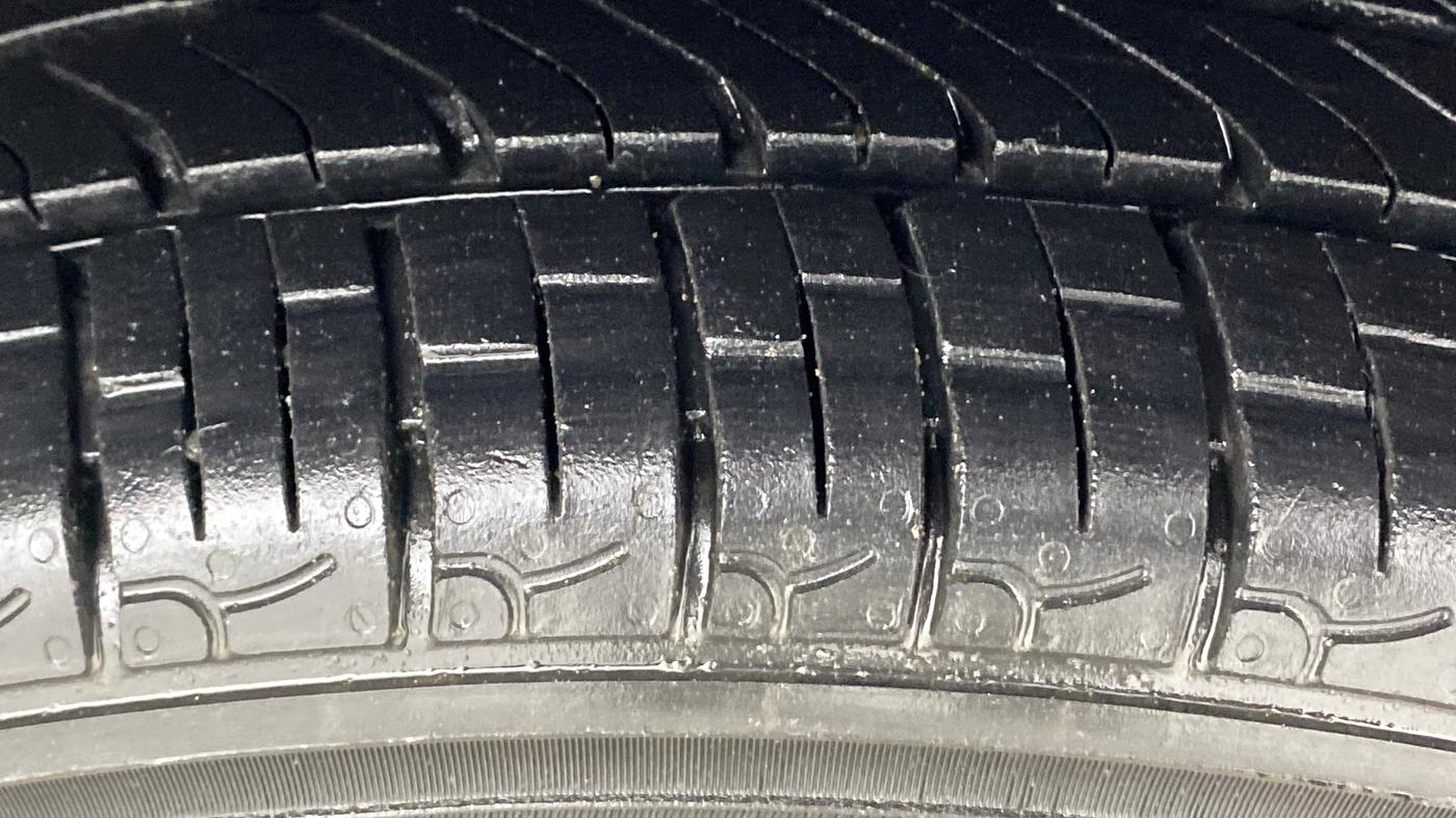 2013 Hyundai Santro Xing GLS, Petrol, Manual, 87,610 km, Left Rear Tyre Tread