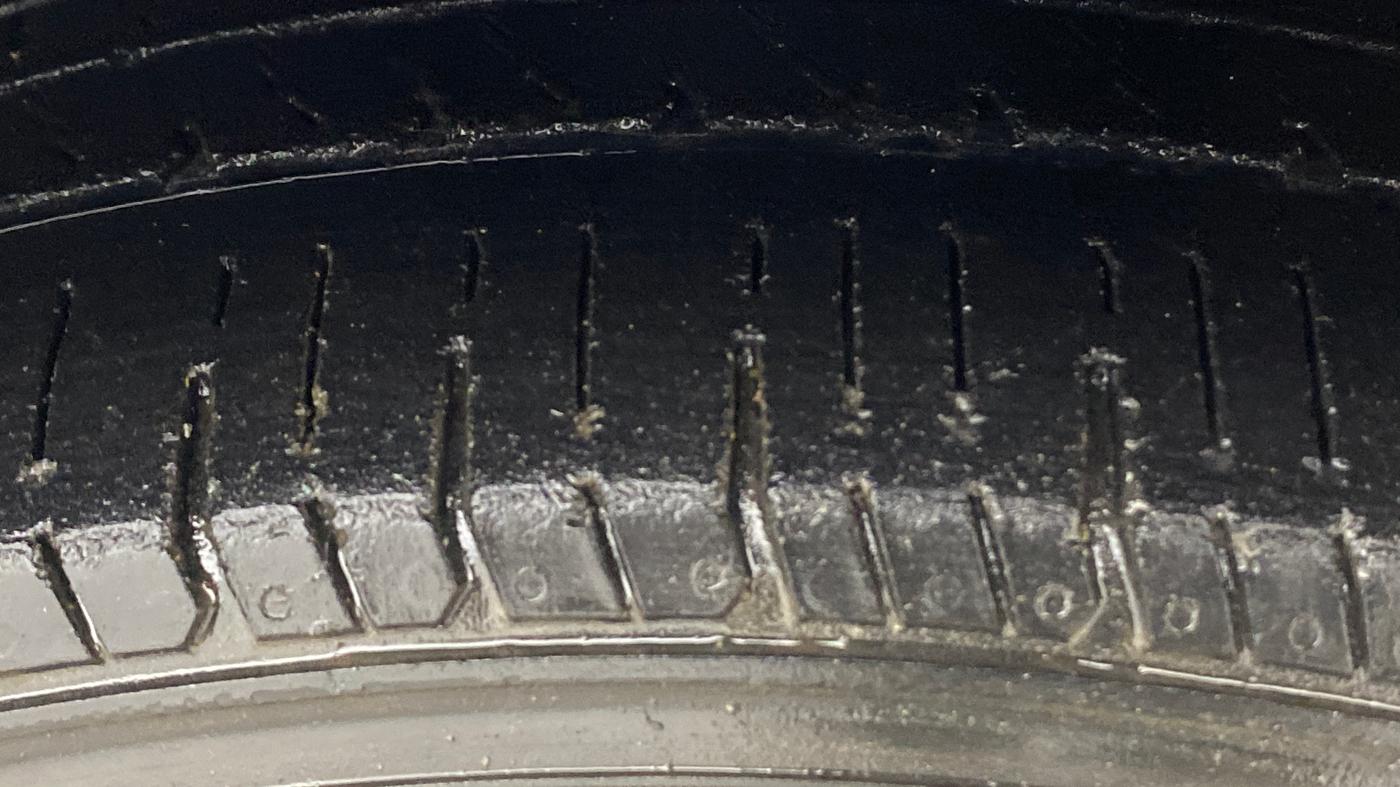 2013 Hyundai Santro Xing GLS, Petrol, Manual, 87,610 km, Right Front Tyre Tread