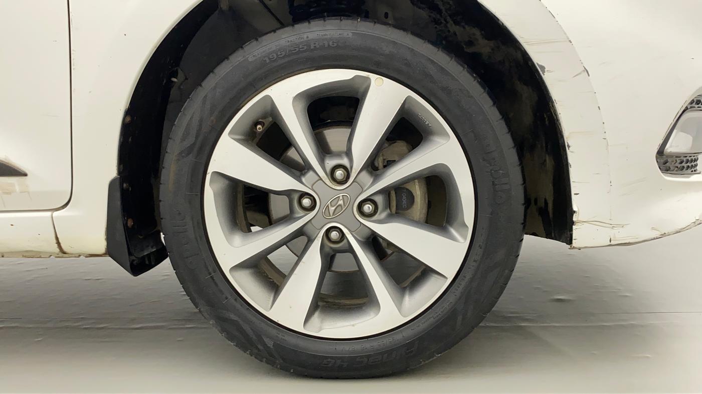 2015 Hyundai Elite i20 ASTA 1.2, Petrol, Manual, 63,921 km, Right Front Wheel