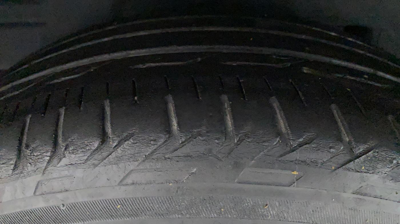 2017 Toyota Corolla Altis 1.8 G, Petrol, Manual, 21,248 km, Right Rear Tyre Tread
