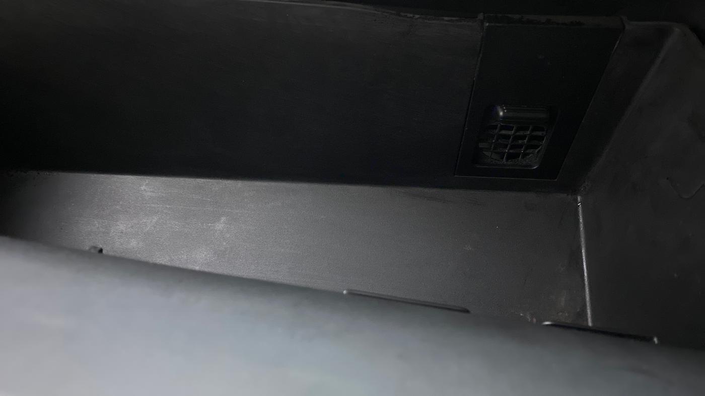 2018 Mahindra KUV 100 NXT K8 P 6 STR, Petrol, Manual, 9,303 km, Cooled Glove Box