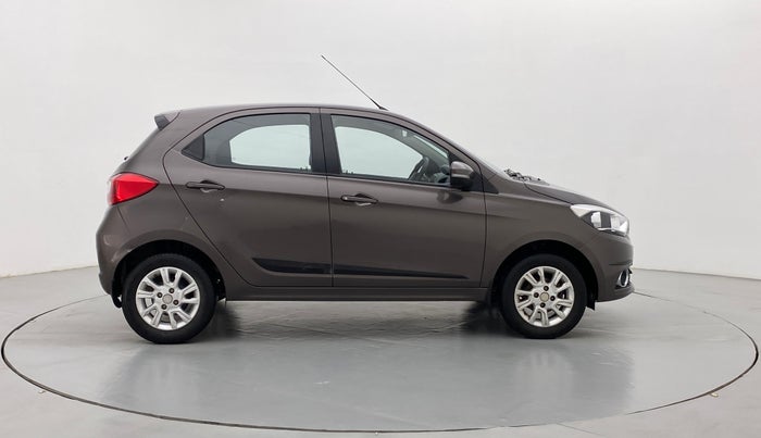 2016 Tata Tiago XZ 1.2 REVOTRON, Petrol, Manual, 43,518 km, Right Side View