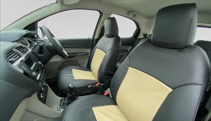 2016 Tata Tiago XZ 1.2 REVOTRON, Petrol, Manual, 43,518 km, Right Side Front Door Cabin View