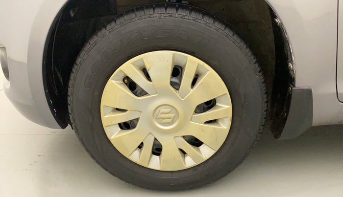 2012 Maruti Swift VXI, Petrol, Manual, 54,800 km, Left Front Wheel