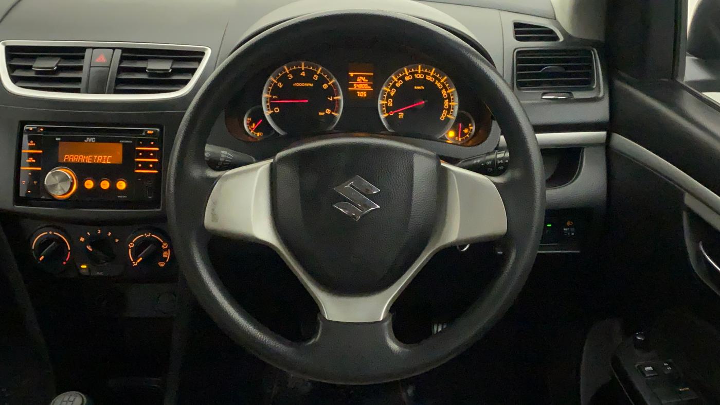 2012 Maruti Swift VXI, Petrol, Manual, 54,800 km, Steering Wheel Close Up