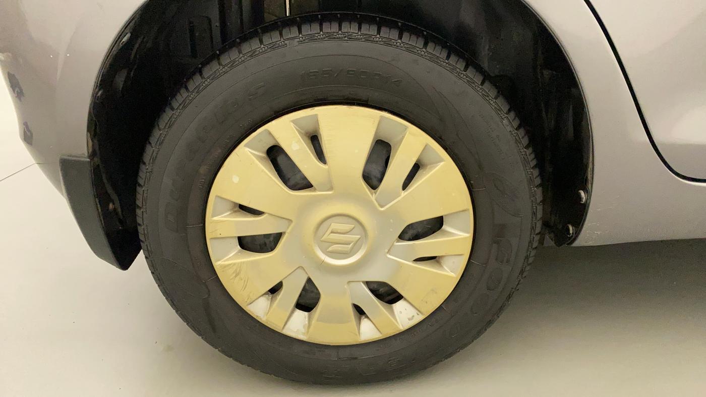 2012 Maruti Swift VXI, Petrol, Manual, 54,800 km, Right Rear Wheel