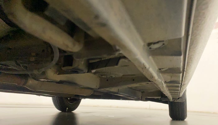 2012 Maruti Swift VXI, Petrol, Manual, 54,800 km, Right Side Underbody
