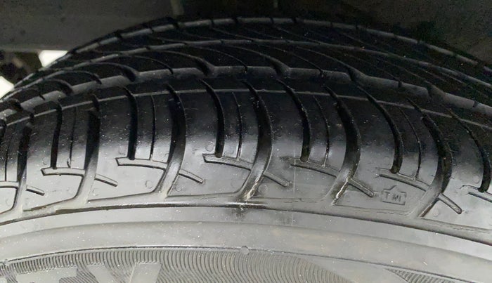 2018 Datsun Go T, Petrol, Manual, 17,384 km, Right Rear Tyre Tread
