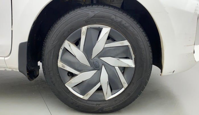 2018 Datsun Go T, Petrol, Manual, 17,384 km, Right Front Wheel