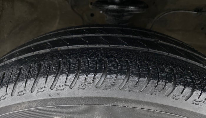 2019 Maruti S PRESSO VXI+, Petrol, Manual, 48,806 km, Right Front Tyre Tread