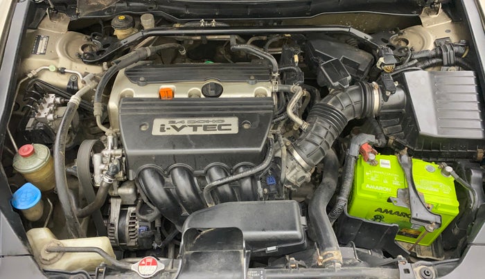 2011 Honda Accord 2.4L I-VTEC MT, Petrol, Manual, 1,03,505 km, Open Bonet