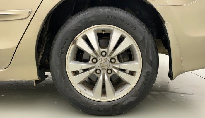 2011 Honda Accord 2.4L I-VTEC MT, Petrol, Manual, 1,03,505 km, Left Rear Wheel