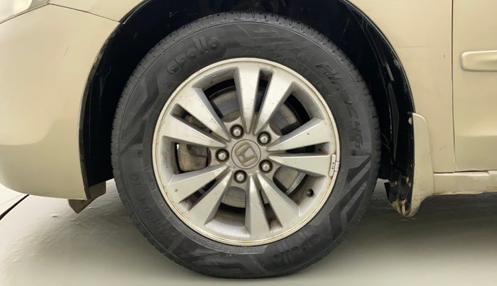 2011 Honda Accord 2.4L I-VTEC MT, Petrol, Manual, 1,03,505 km, Left Front Wheel