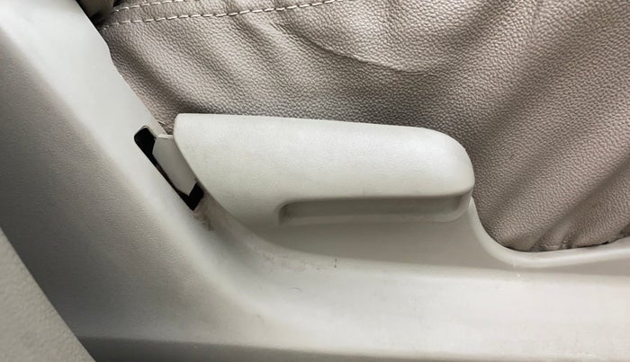 2016 Maruti Celerio ZXI AMT (O), Petrol, Automatic, 1,33,162 km, Driver Side Adjustment Panel