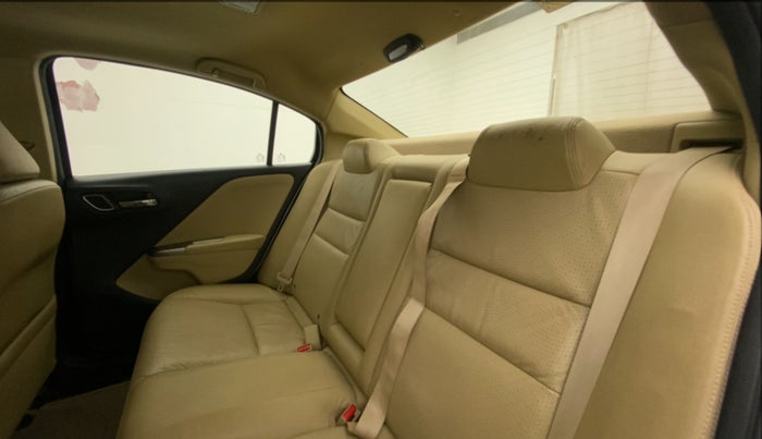 2017 Honda City 1.5L I-VTEC VX, Petrol, Manual, 39,420 km, Right Side Rear Door Cabin