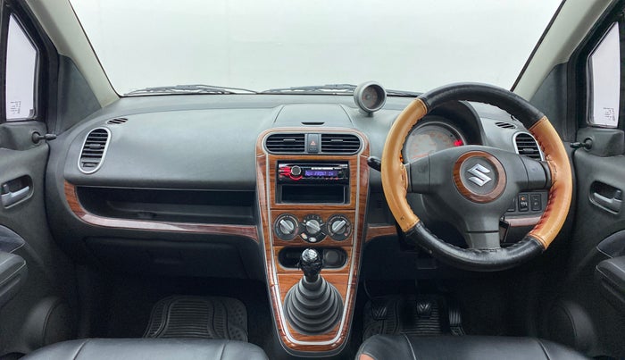 2011 Maruti Ritz VDI, Diesel, Manual, 92,810 km, Dashboard