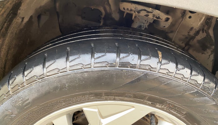 2021 Hyundai Creta SX EXECUTIVE 1.5 PETROL, Petrol, Manual, 55,862 km, Left Front Tyre Tread