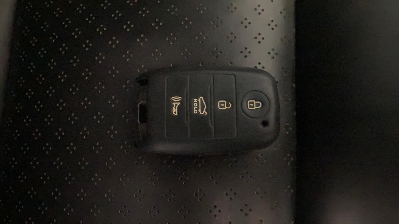 2022 KIA SELTOS HTK PLUS 1.5 DIESEL, Diesel, Manual, 83,741 km, Key Close Up