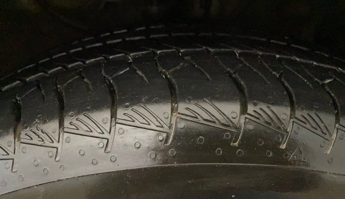 2018 Hyundai Creta SX AT 1.6 PETROL, Petrol, Automatic, 54,238 km, Right Front Tyre Tread