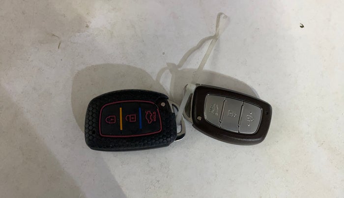 2018 Hyundai Creta SX AT 1.6 PETROL, Petrol, Automatic, 54,238 km, Key Close Up