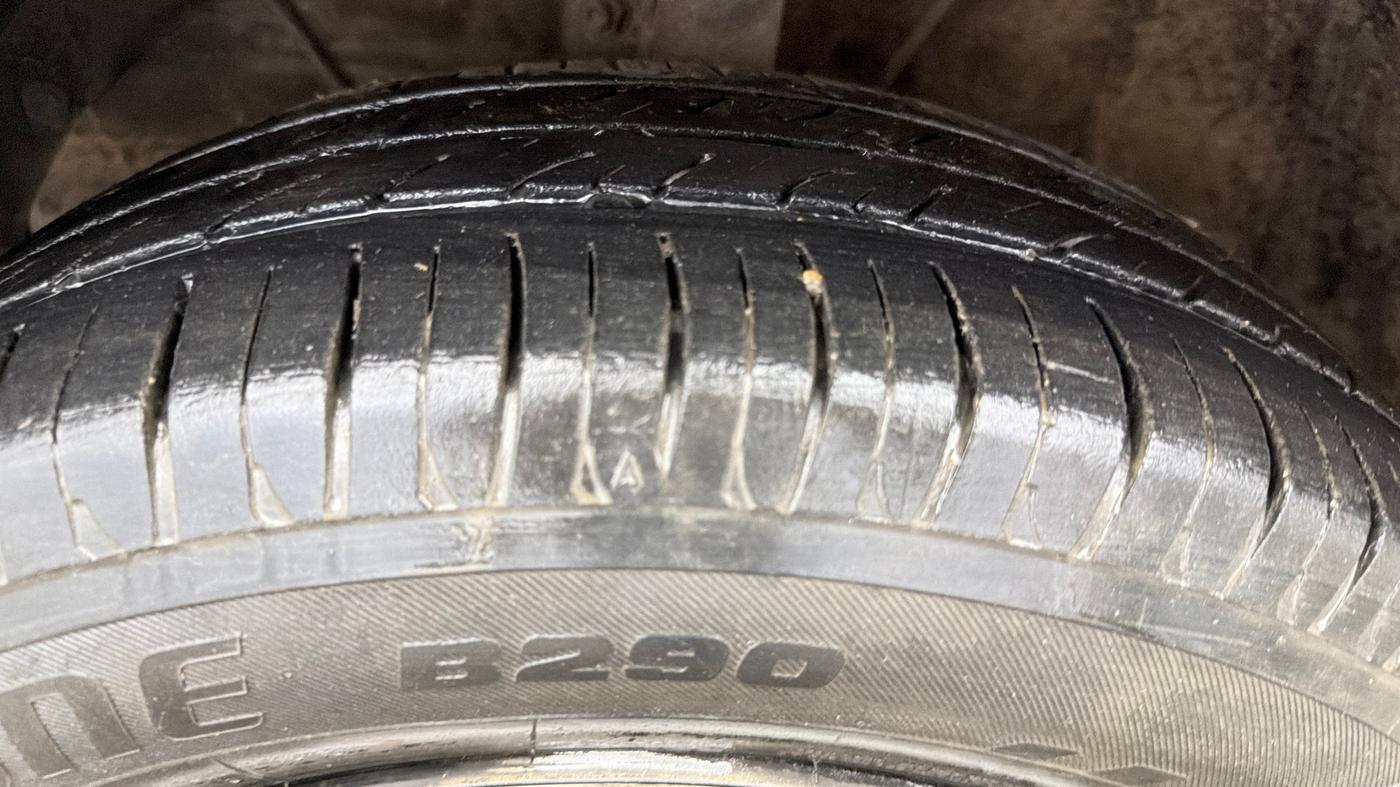 2020 Maruti Baleno DELTA PETROL 1.2, Petrol, Manual, 52,578 km, Left Front Tyre Tread