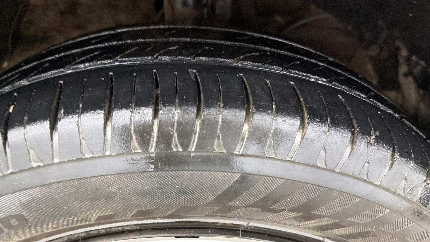 2020 Maruti Baleno DELTA PETROL 1.2, Petrol, Manual, 52,578 km, Right Front Tyre Tread