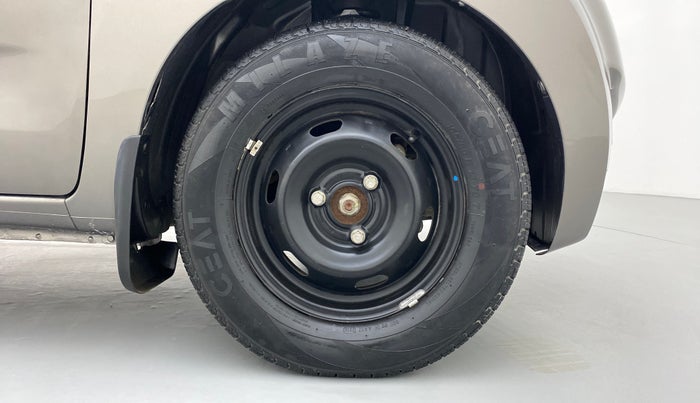 2018 Datsun Redi Go T (O), Petrol, Manual, 24,316 km, Right Front Tyre