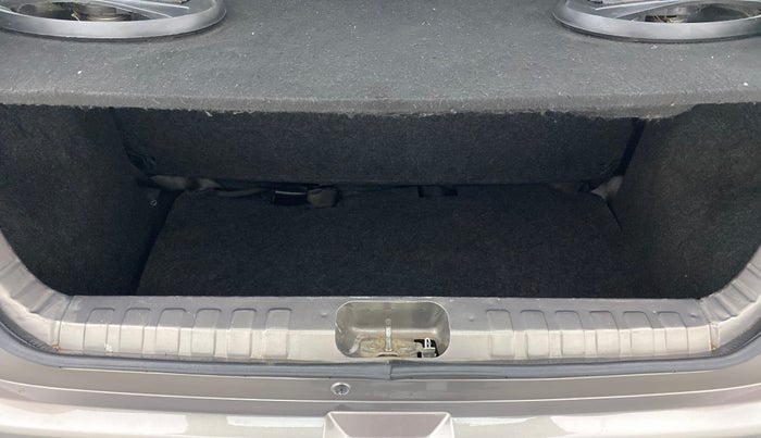 2018 Datsun Redi Go T (O), Petrol, Manual, 24,316 km, Boot Inside View
