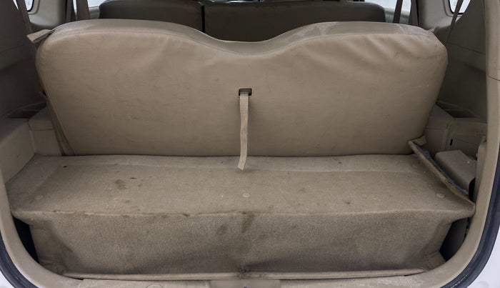 2015 Maruti Ertiga VXI CNG, CNG, Manual, 72,278 km, Boot Inside