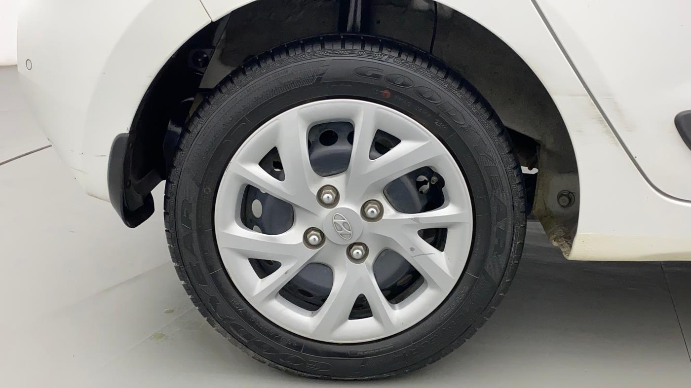 2019 Hyundai Grand i10 SPORTZ 1.2 KAPPA VTVT, Petrol, Manual, 18,042 km, Right Rear Wheel