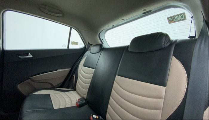 2019 Hyundai Grand i10 SPORTZ 1.2 KAPPA VTVT, Petrol, Manual, 18,042 km, Right Side Rear Door Cabin