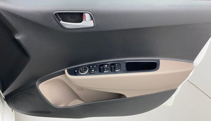 2019 Hyundai Grand i10 SPORTZ 1.2 KAPPA VTVT, Petrol, Manual, 18,042 km, Driver Side Door Panels Control