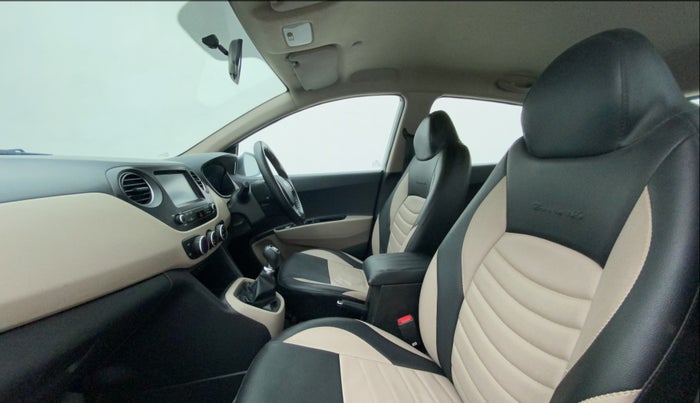 2019 Hyundai Grand i10 SPORTZ 1.2 KAPPA VTVT, Petrol, Manual, 18,042 km, Right Side Front Door Cabin