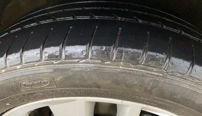 2019 Skoda Rapid STYLE 1.6 MPI AT, Petrol, Automatic, 67,852 km, Right Front Tyre Tread
