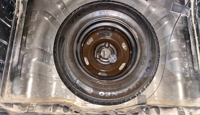 2018 Renault Kwid RXL, Petrol, Manual, 64,220 km, Spare Tyre