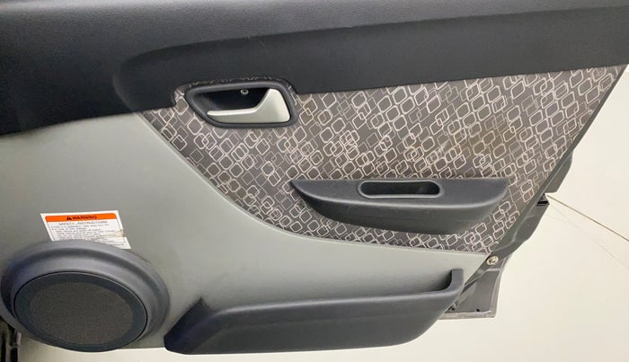 2016 Maruti Alto 800 LXI CNG, CNG, Manual, 65,126 km, Driver Side Door Panels Control
