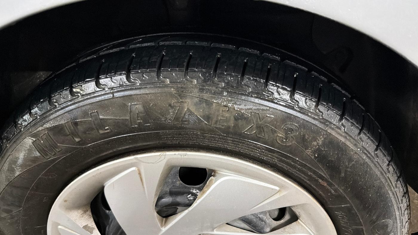 2018 Hyundai NEW SANTRO SPORTZ MT, Petrol, Manual, 59,015 km, Right Front Tyre Tread