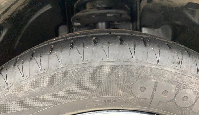 2022 Tata Tiago XZA PLUS PETROL, Petrol, Automatic, 75,338 km, Right Front Tyre Tread