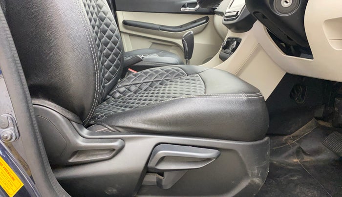 2022 Tata Tiago XZA PLUS PETROL, Petrol, Automatic, 75,338 km, Driver Side Adjustment Panel
