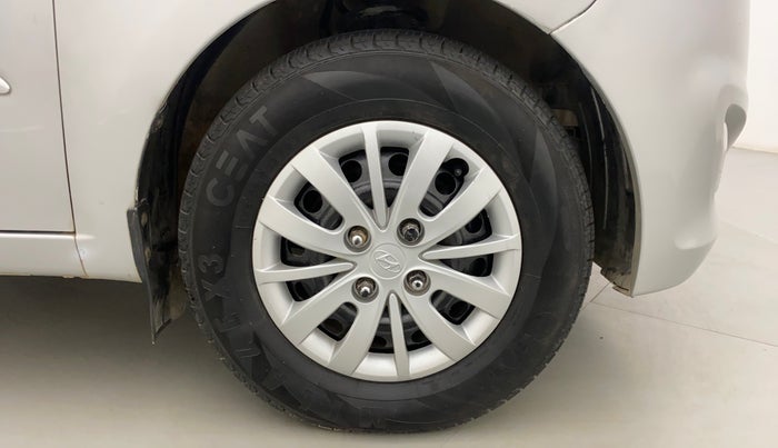 2016 Hyundai i10 SPORTZ 1.1, Petrol, Manual, 85,658 km, Right Front Wheel
